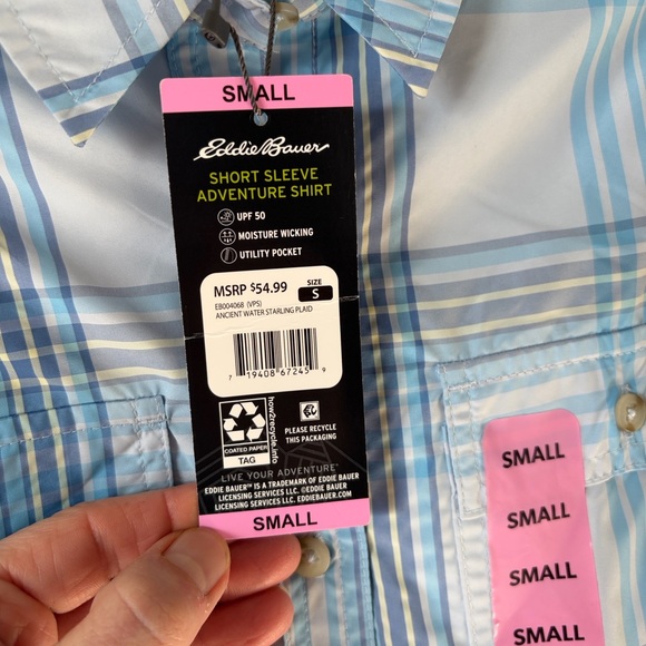 Eddie Bauer short sleeve blue plaid adventure shirt. NWT - Picture 4 of 6